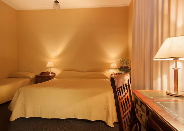La Maison Royale לינה וארוחת בוקר 4*